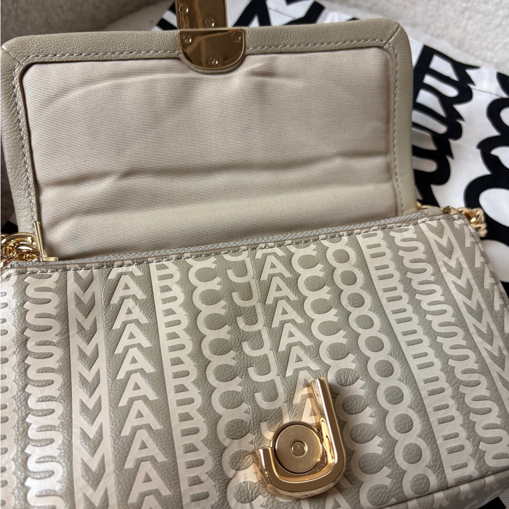 Marc Jacobs The Monogram Mini J Marc shoulder bag - Picture 5 of 9